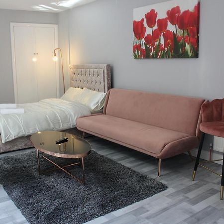 Cosy Central Luton Studio Flat -Ideal For Airport! Exterior foto